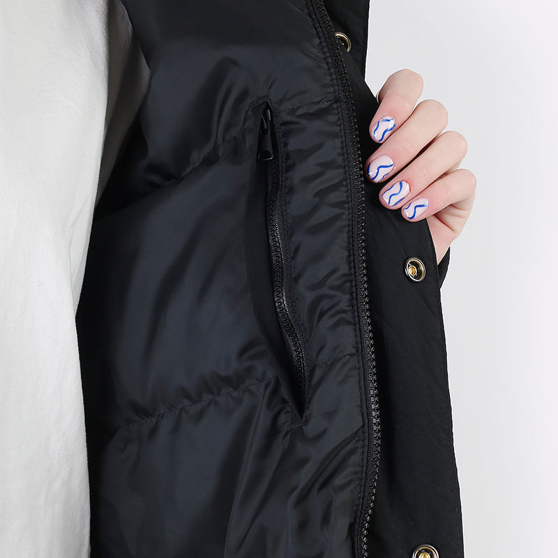 женская черная куртка Jordan Essentials Down Parka DH0781-010 - цена, описание, фото 5